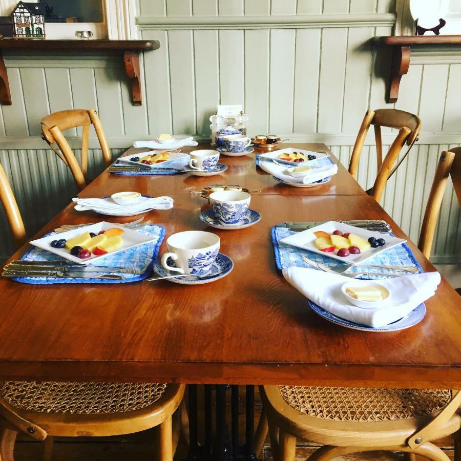 Bed and Breakfast The Old Railway Station Petworth Exteriér fotografie
